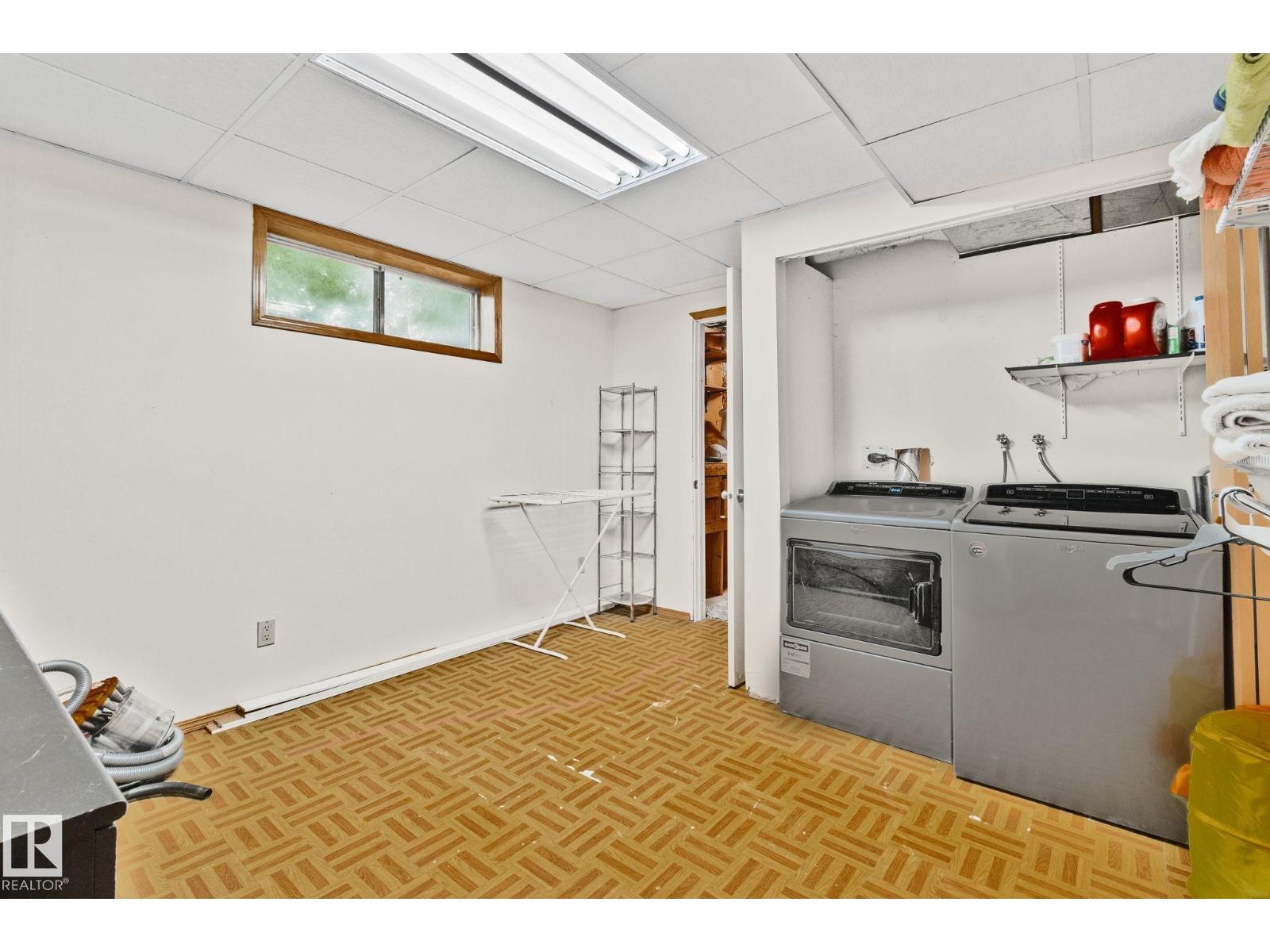 7503 190 ST NW - 22