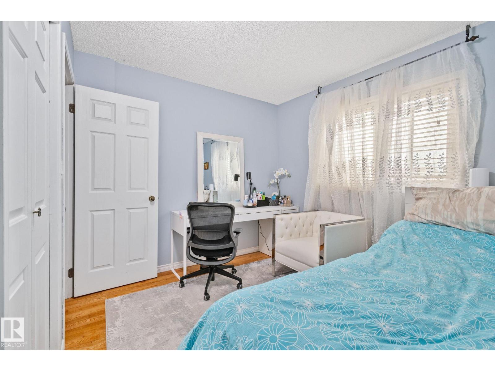 7503 190 ST NW - 28
