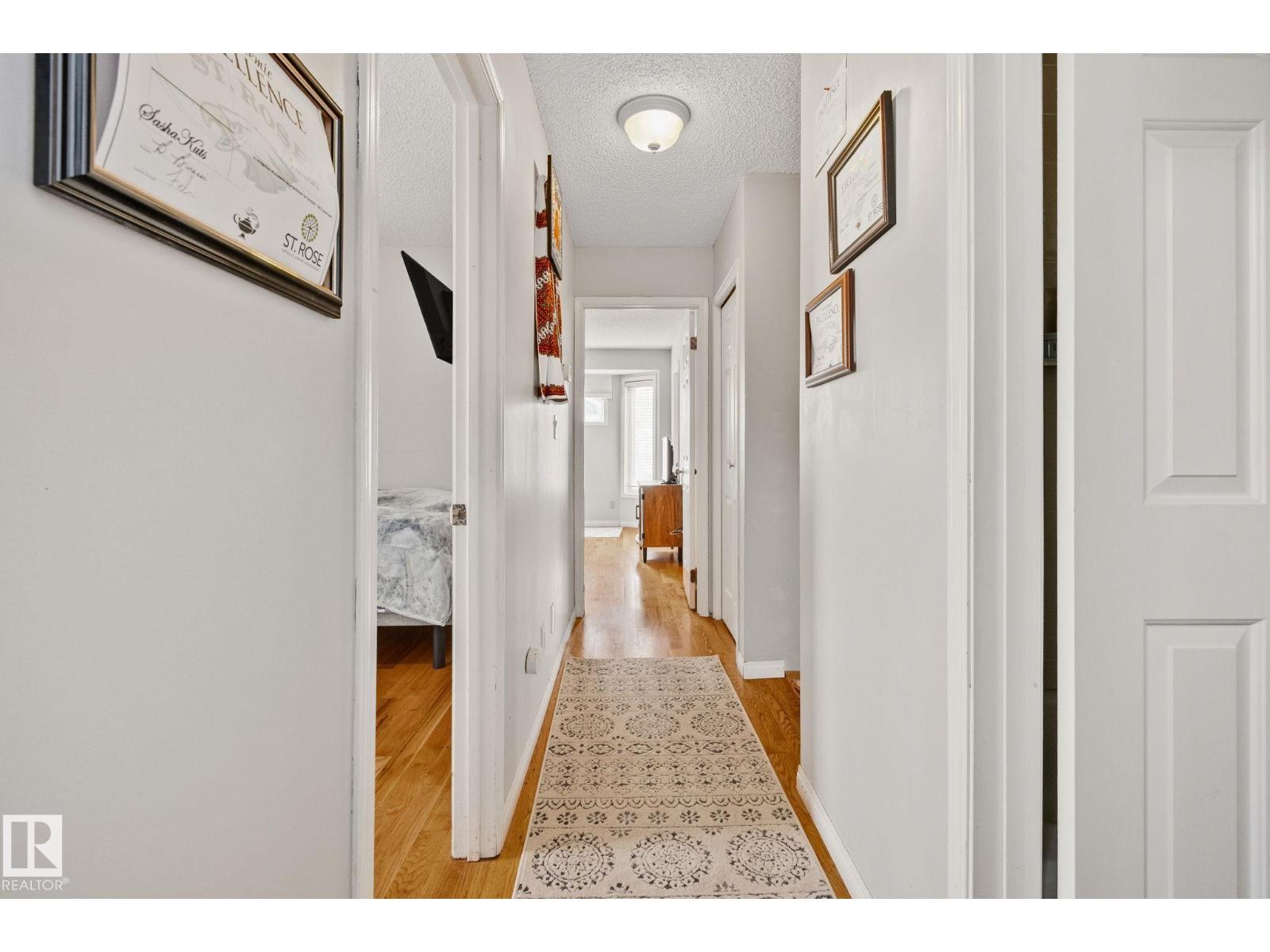 7503 190 ST NW - 29