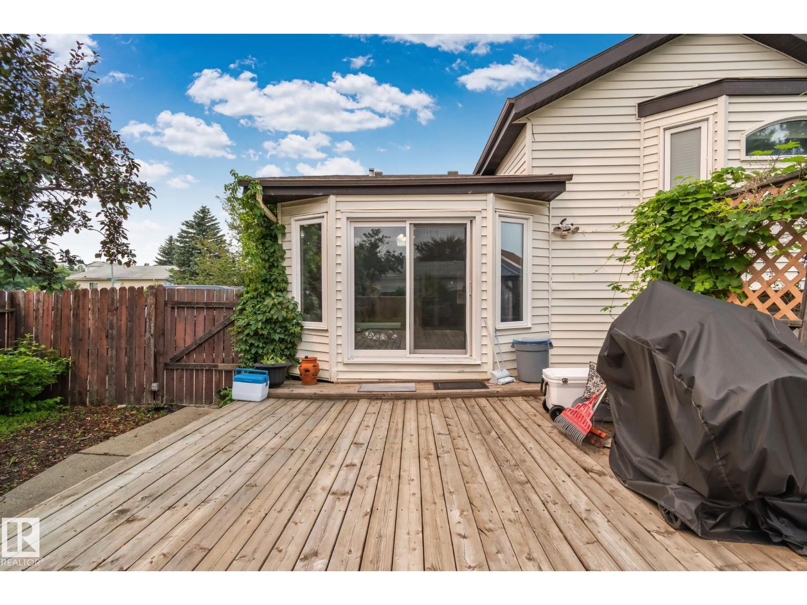 7503 190 ST NW - 39