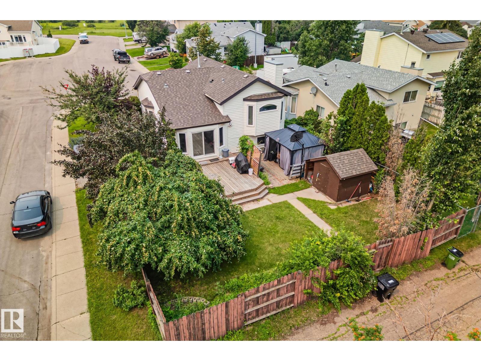 7503 190 ST NW - 50