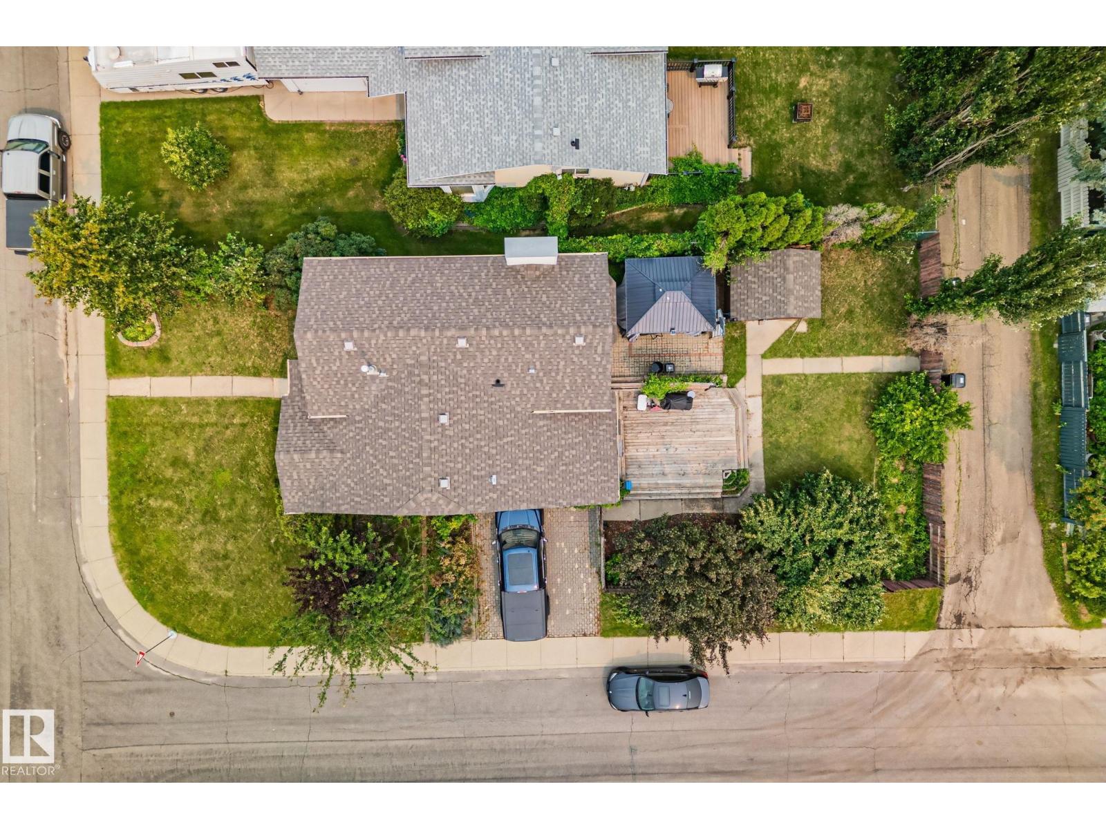 7503 190 ST NW - 51