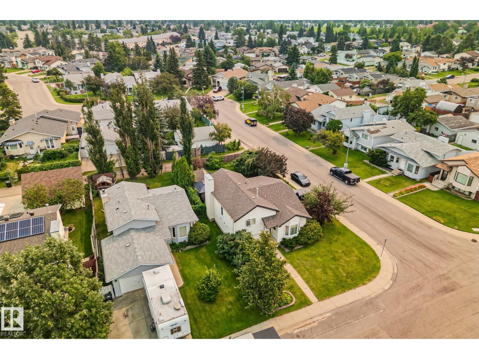 7503 190 ST NW - 54