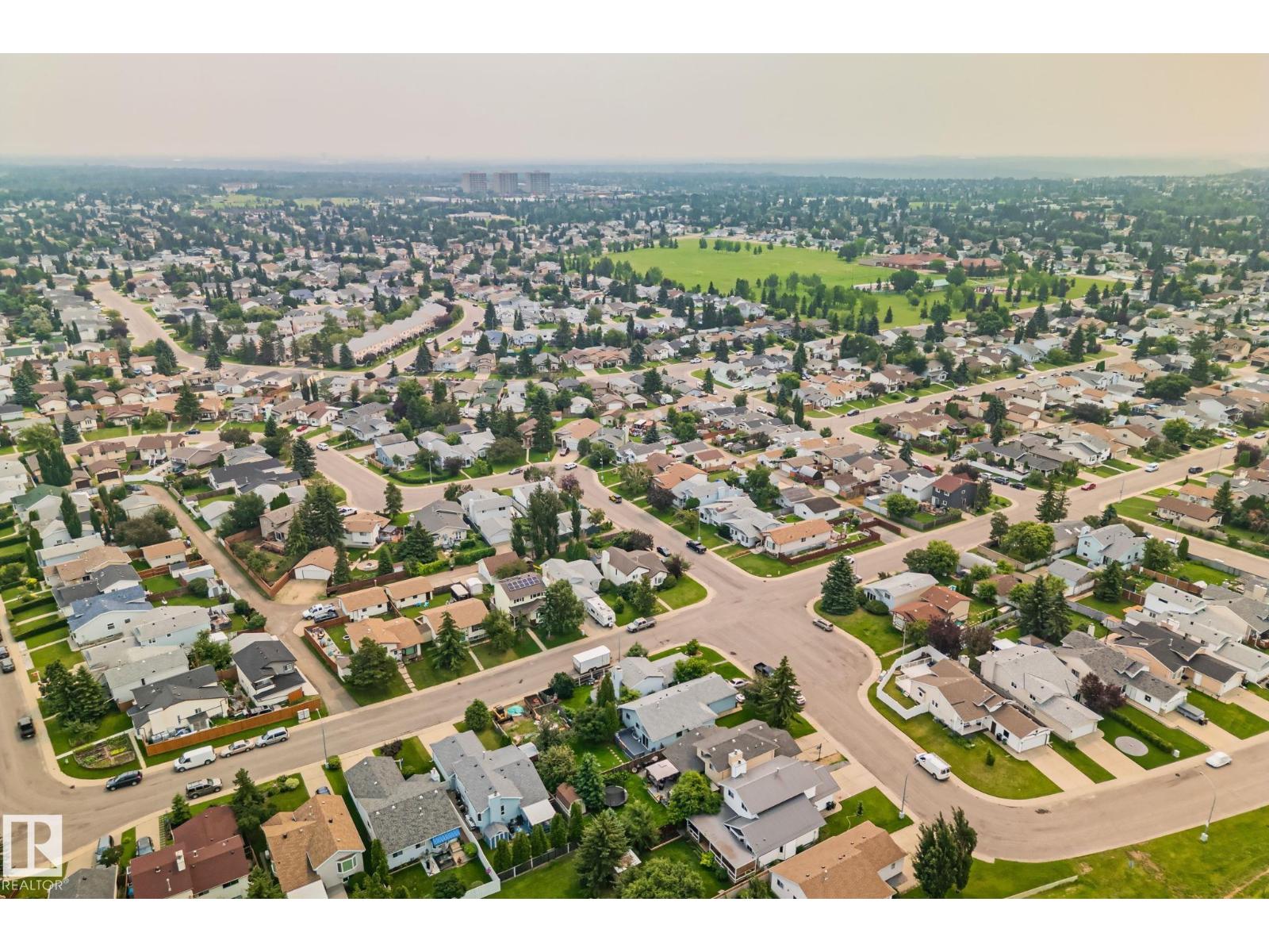 7503 190 ST NW - 56