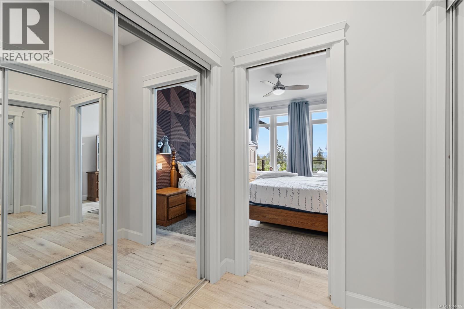 456 Battie Dr - 32