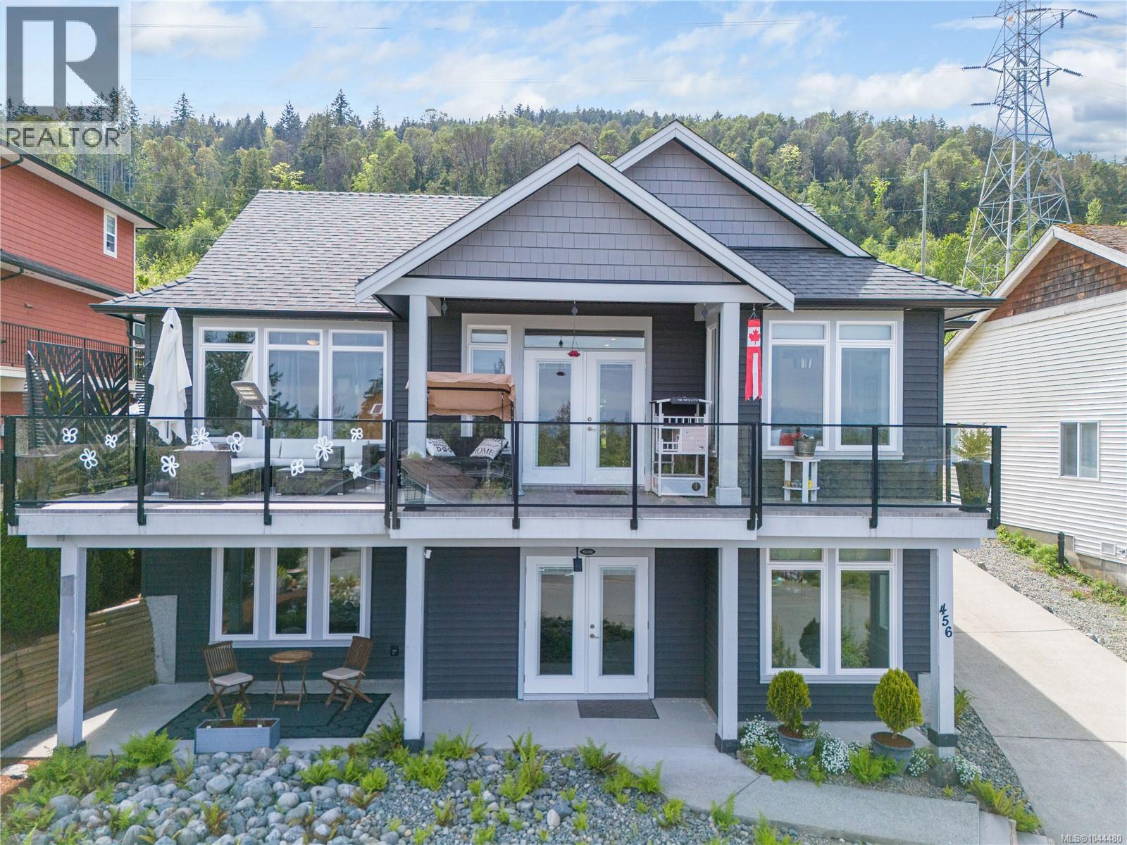 456 Battie Dr - 4