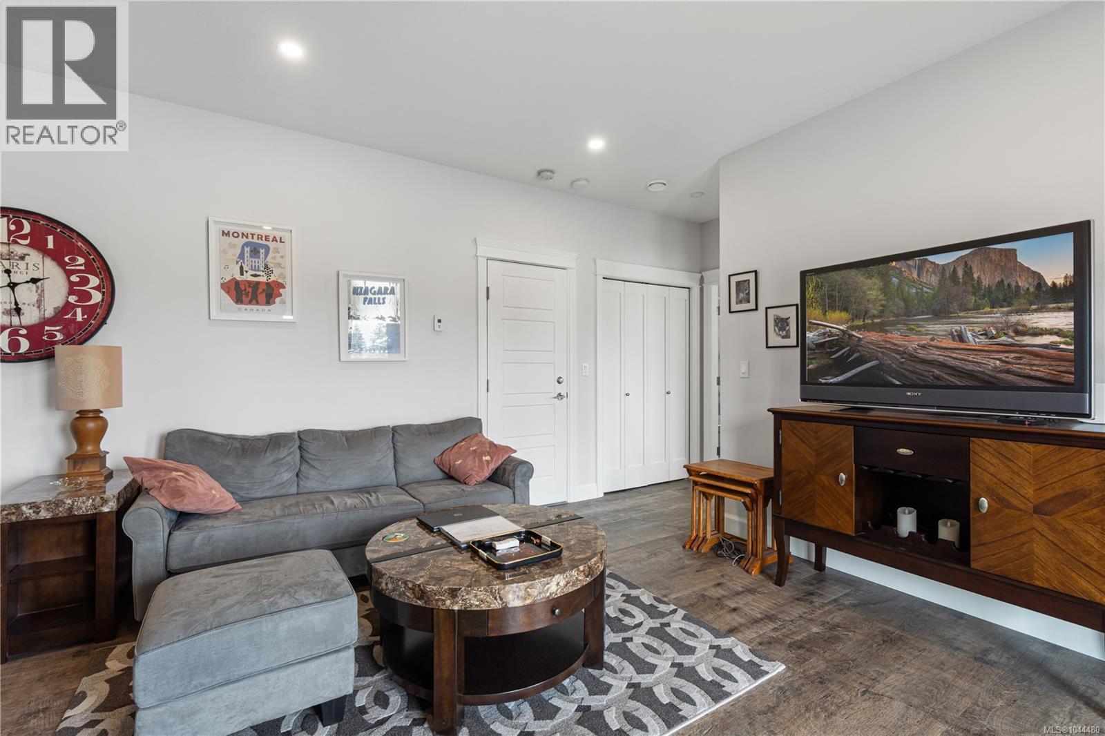 456 Battie Dr - 46