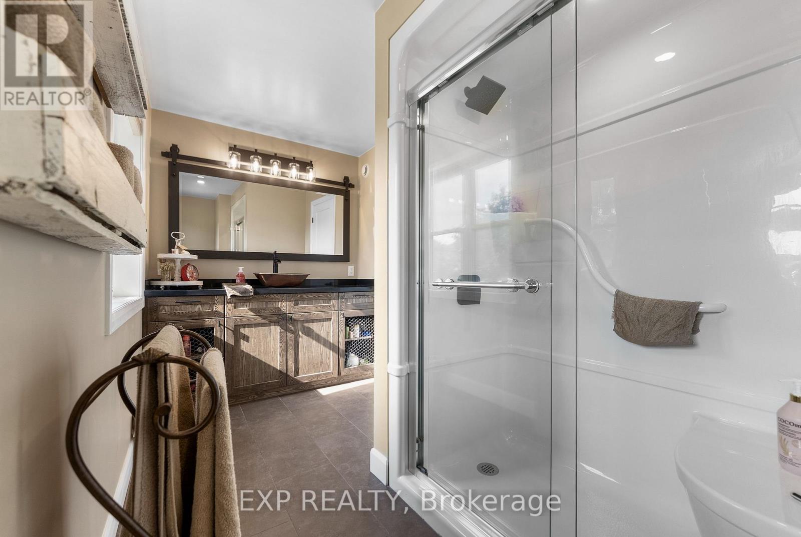 51 YANTHA CRESCENT - 14