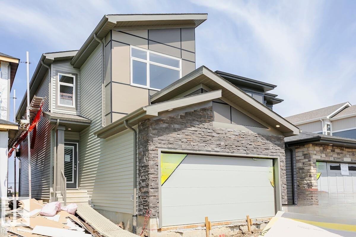 2815 62 ST SW, Mattson, Edmonton photo 1