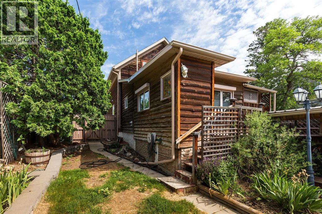 1238 7 Avenue S - 33