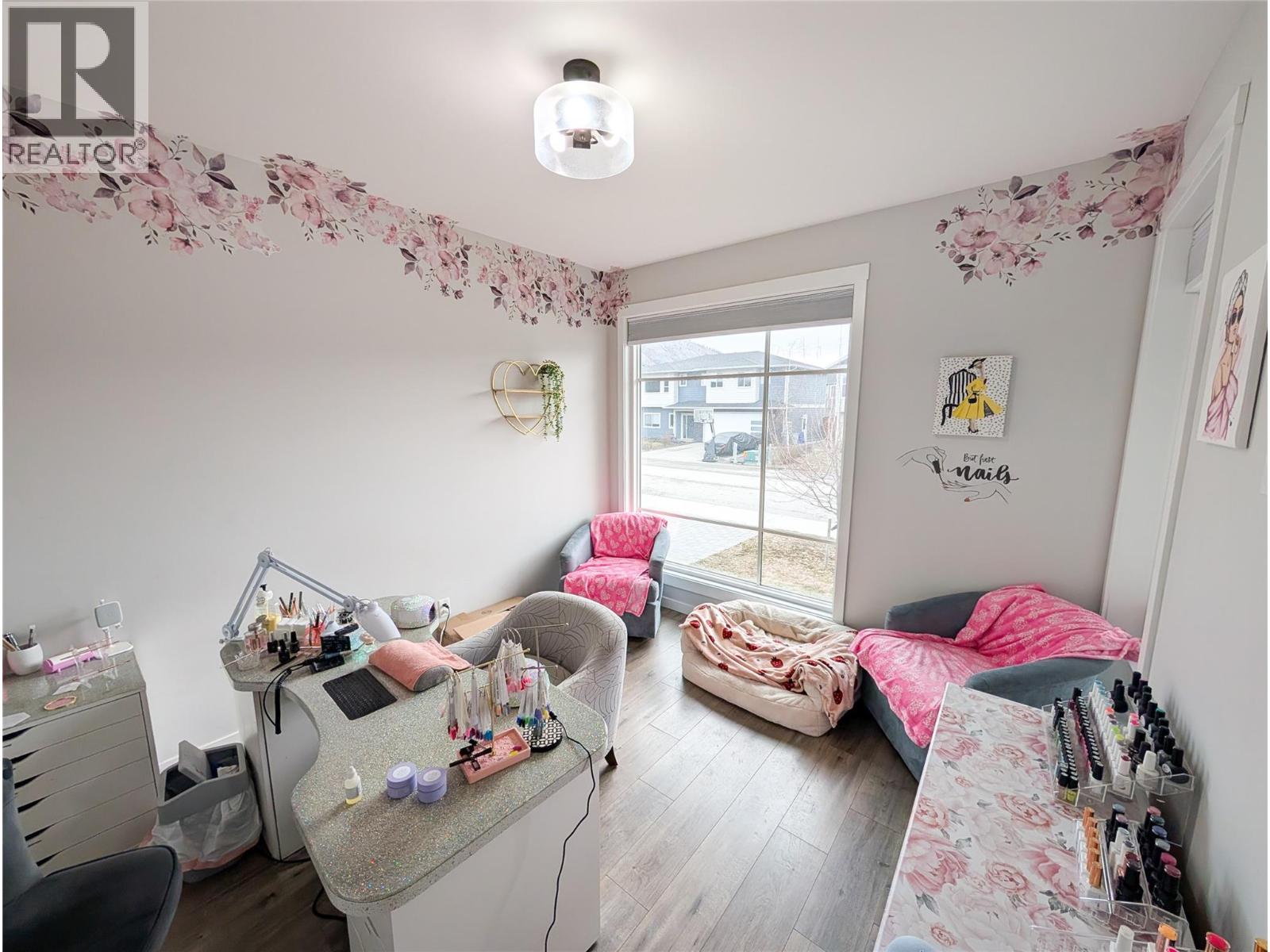 2710 BEACHMOUNT Crescent - 4