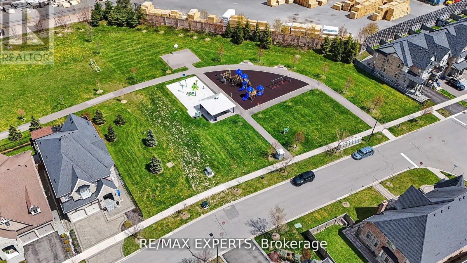 4 SIM HILL CRESCENT - 7