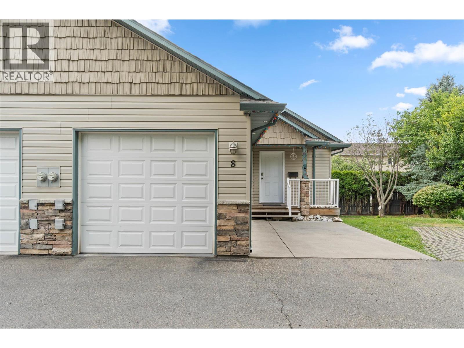 #8 3150 WESTSYDE Road - 21