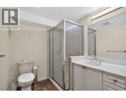 4916 Lochside Dr, Saanich, BC V8Y2E4 Photo 41