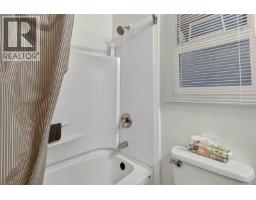 4916 Lochside Dr, Saanich, BC V8Y2E4 Photo 61
