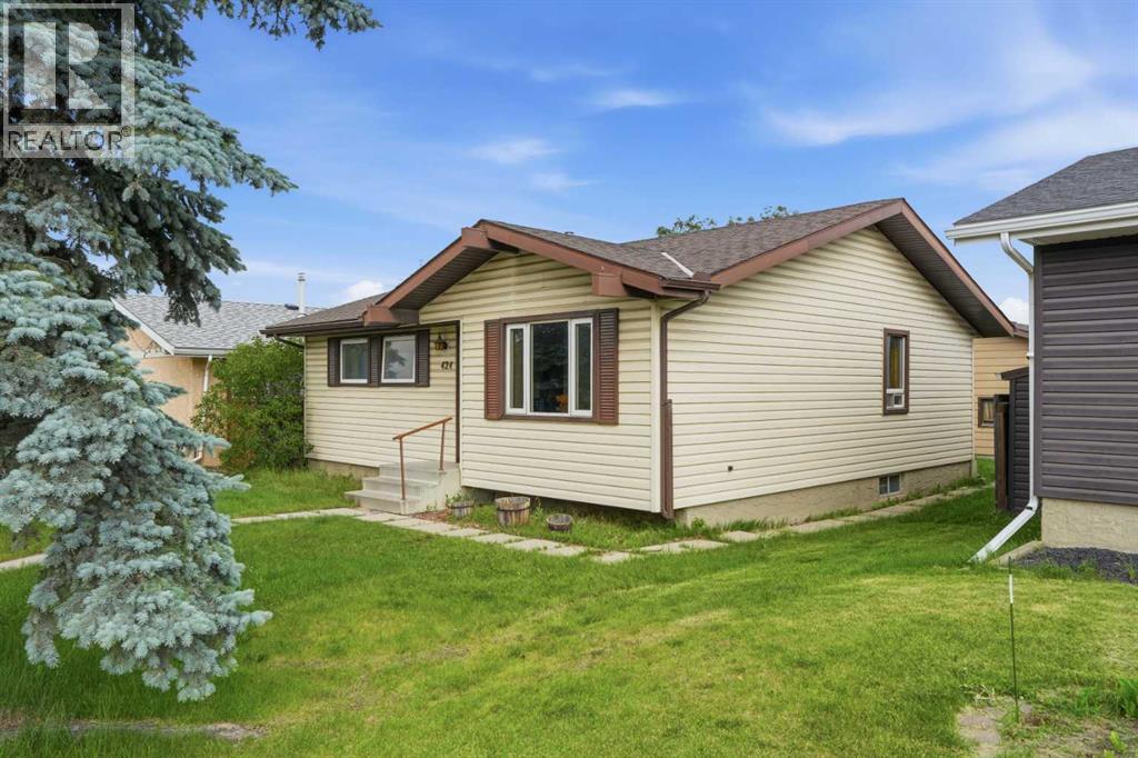 424 Acacia Drive SE, Airdrie Meadows, Airdrie photo 2