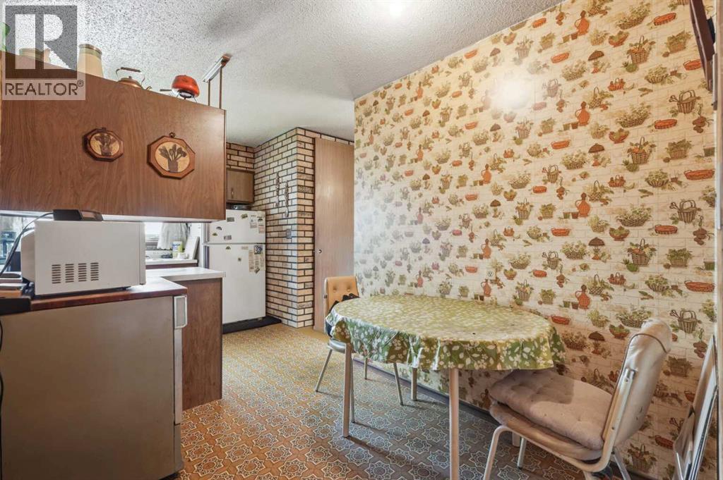 424 Acacia Drive SE - 14