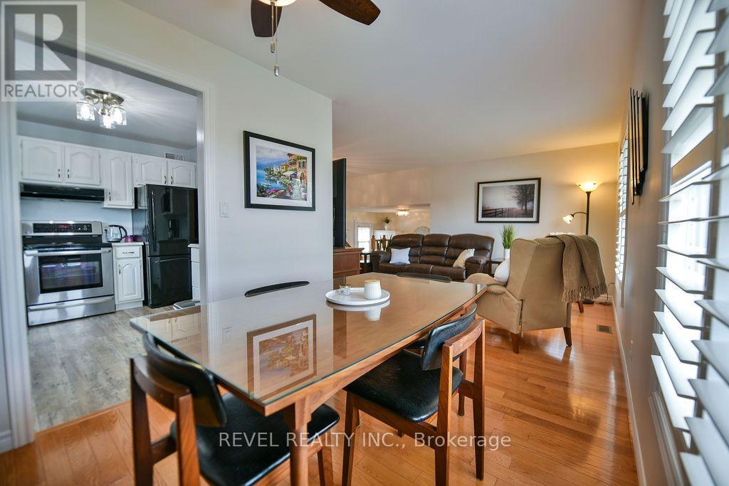 154 BLAHEY COURT - 11