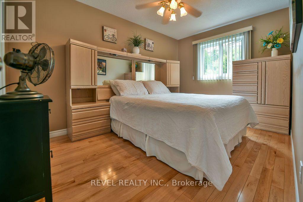 154 BLAHEY COURT - 19