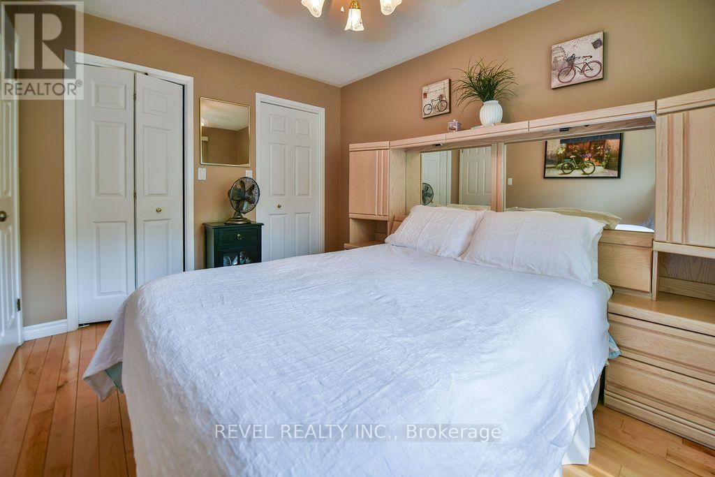 154 BLAHEY COURT - 20