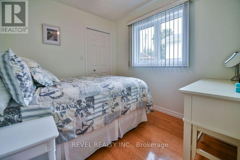 154 BLAHEY COURT - 24