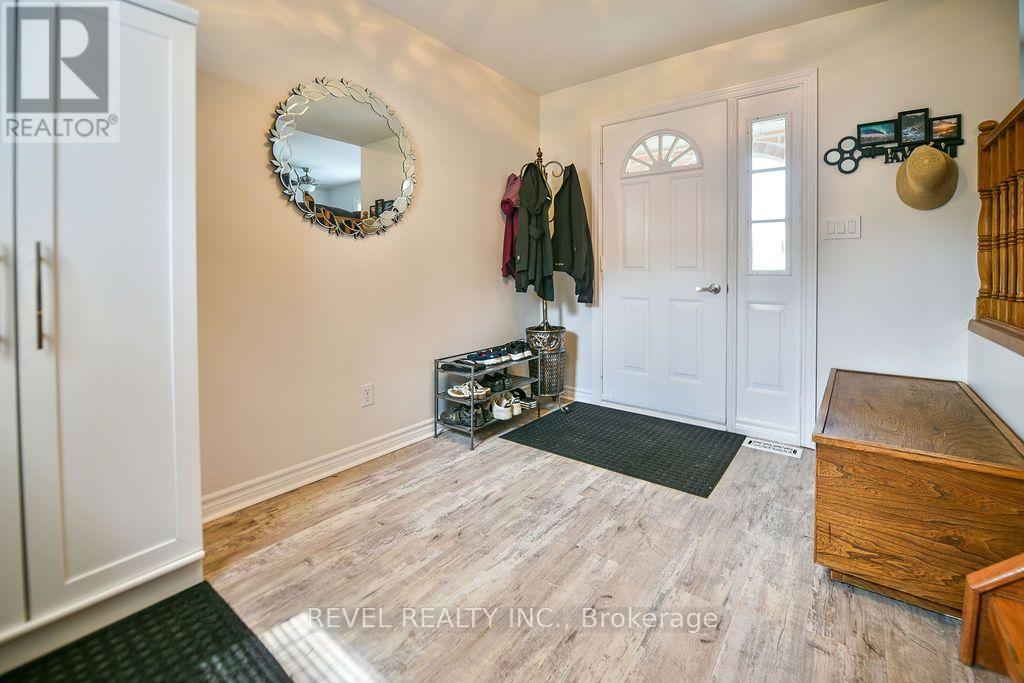 154 BLAHEY COURT - 2