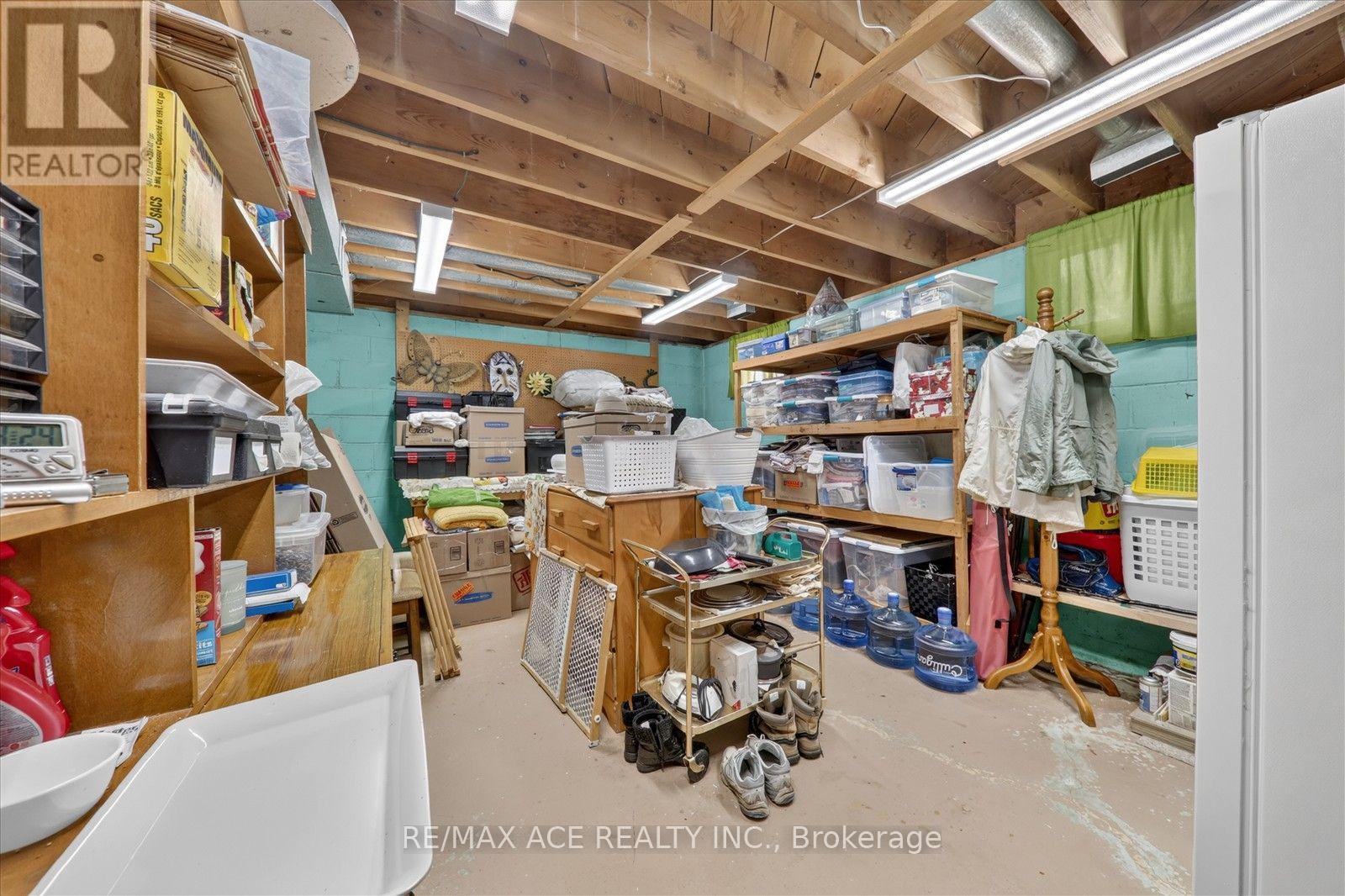 18 HENEAGE STREET - 27