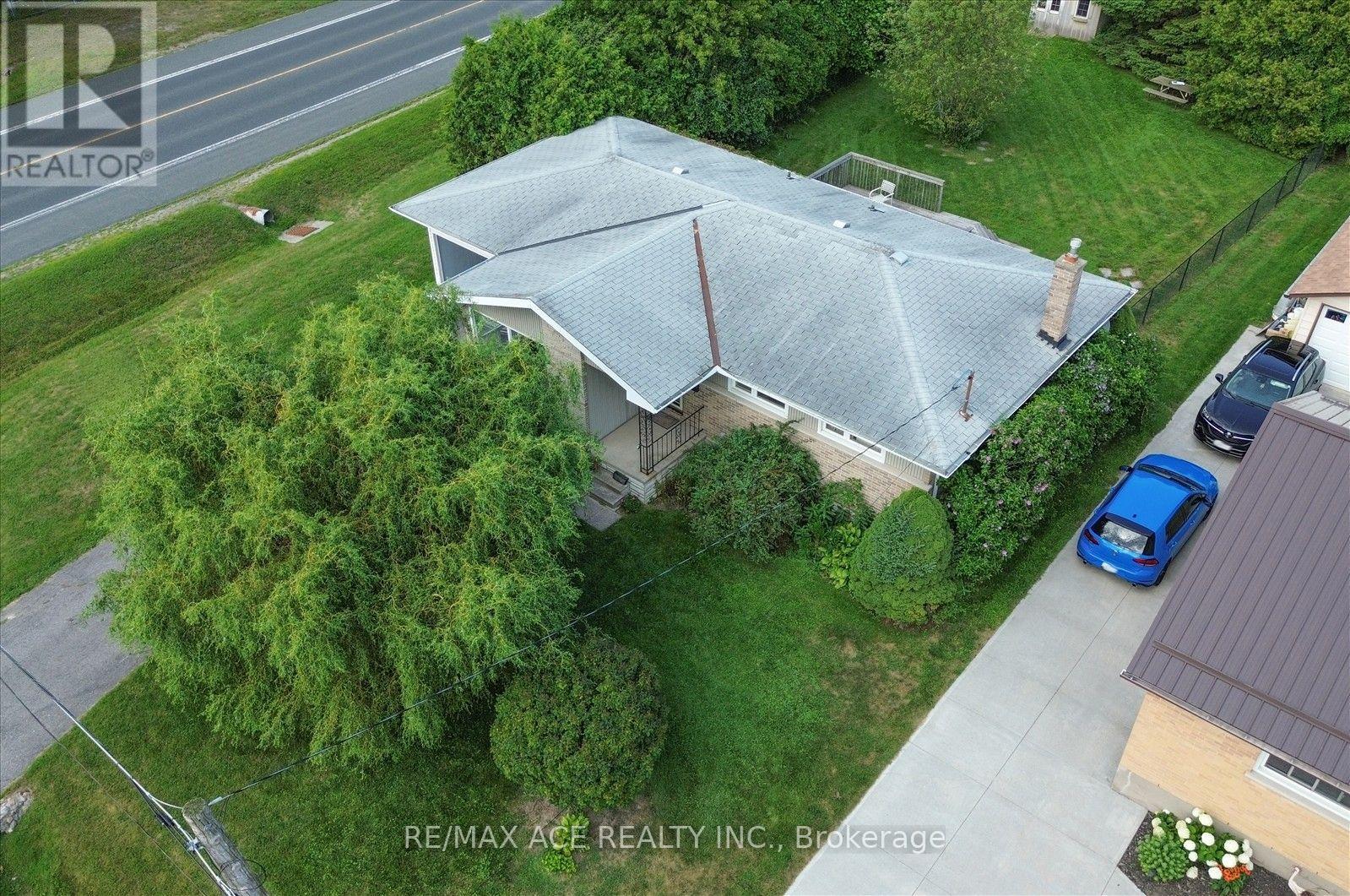 18 HENEAGE STREET - 4