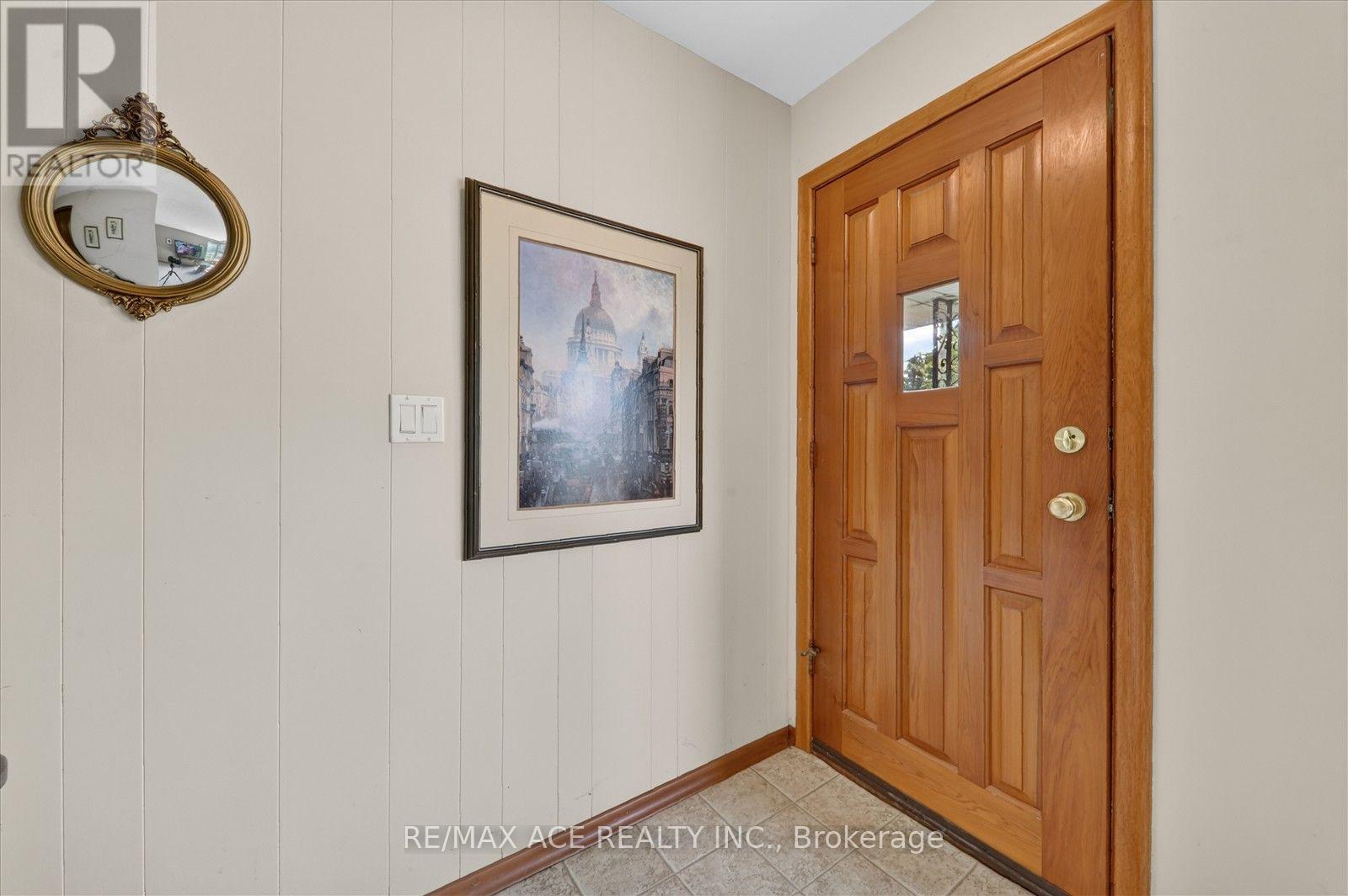18 HENEAGE STREET - 8