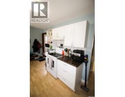 644 1st Street W, Shaunavon, SK S0N2M0 Photo 17