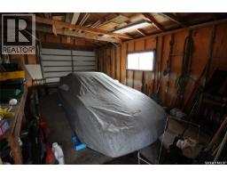 644 1st Street W, Shaunavon, SK S0N2M0 Photo 20