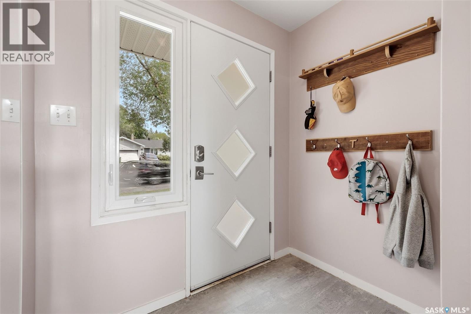 14 Bell STREET, Regina — photo 3