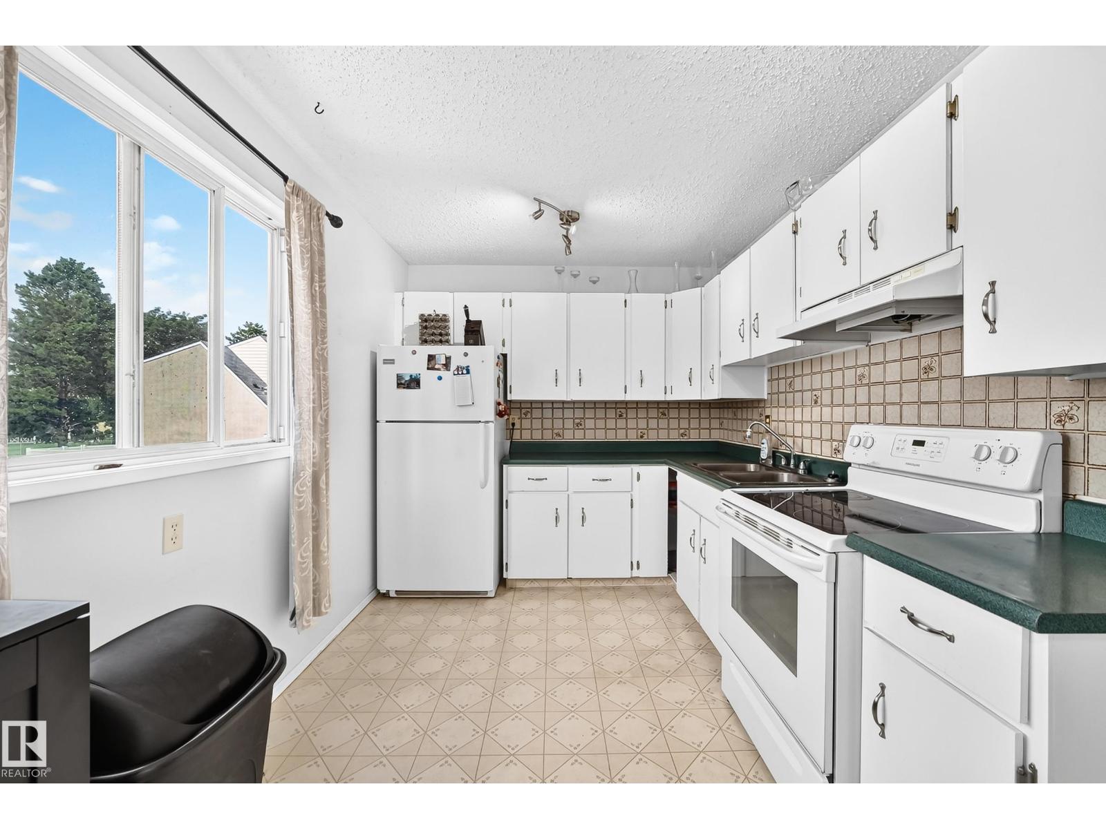 14630 52 ST NW - 9