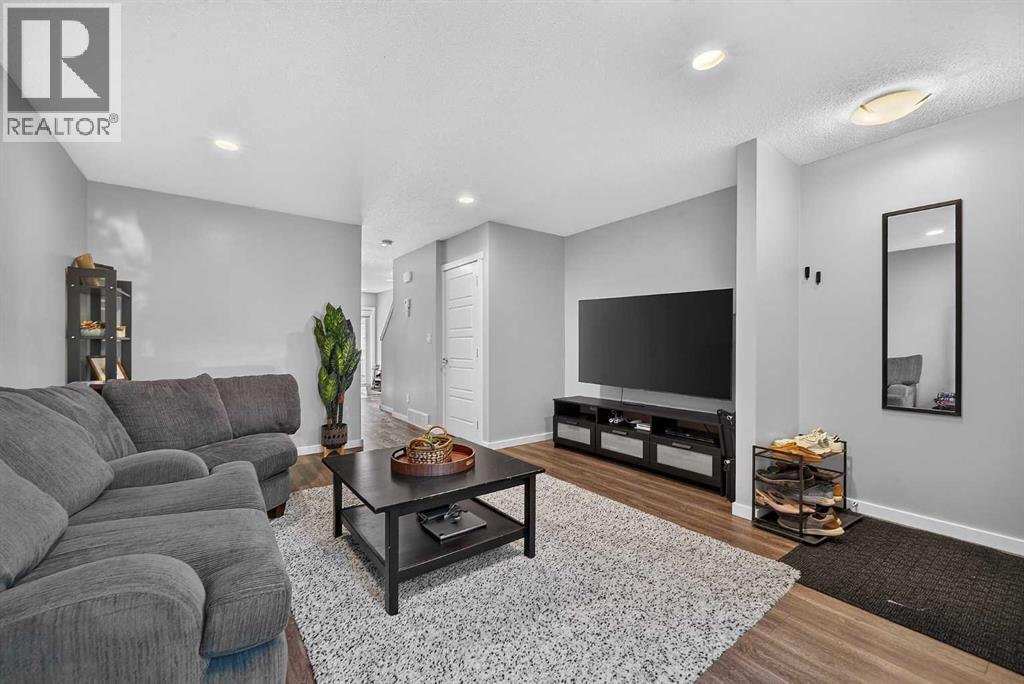 102, 2400 Ravenswood View SE, Ravenswood, Airdrie photo 4