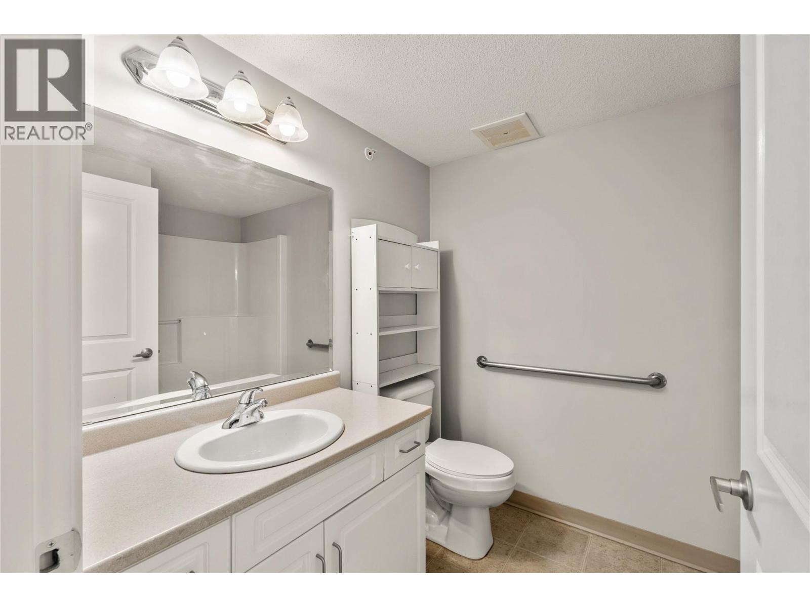 #409 375 Cherry Avenue - 13