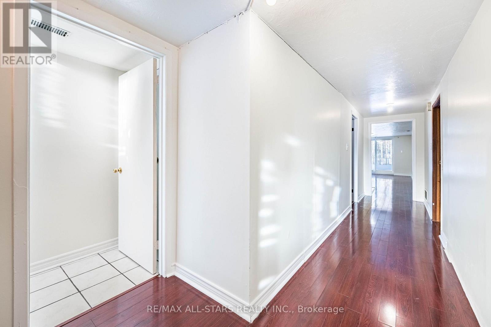 209 APACHE TRAIL - Image 31