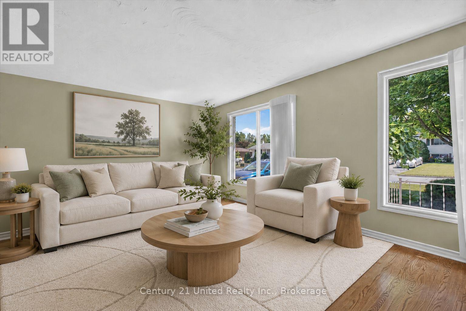 615 SAUGEEN CRESCENT - Image 3