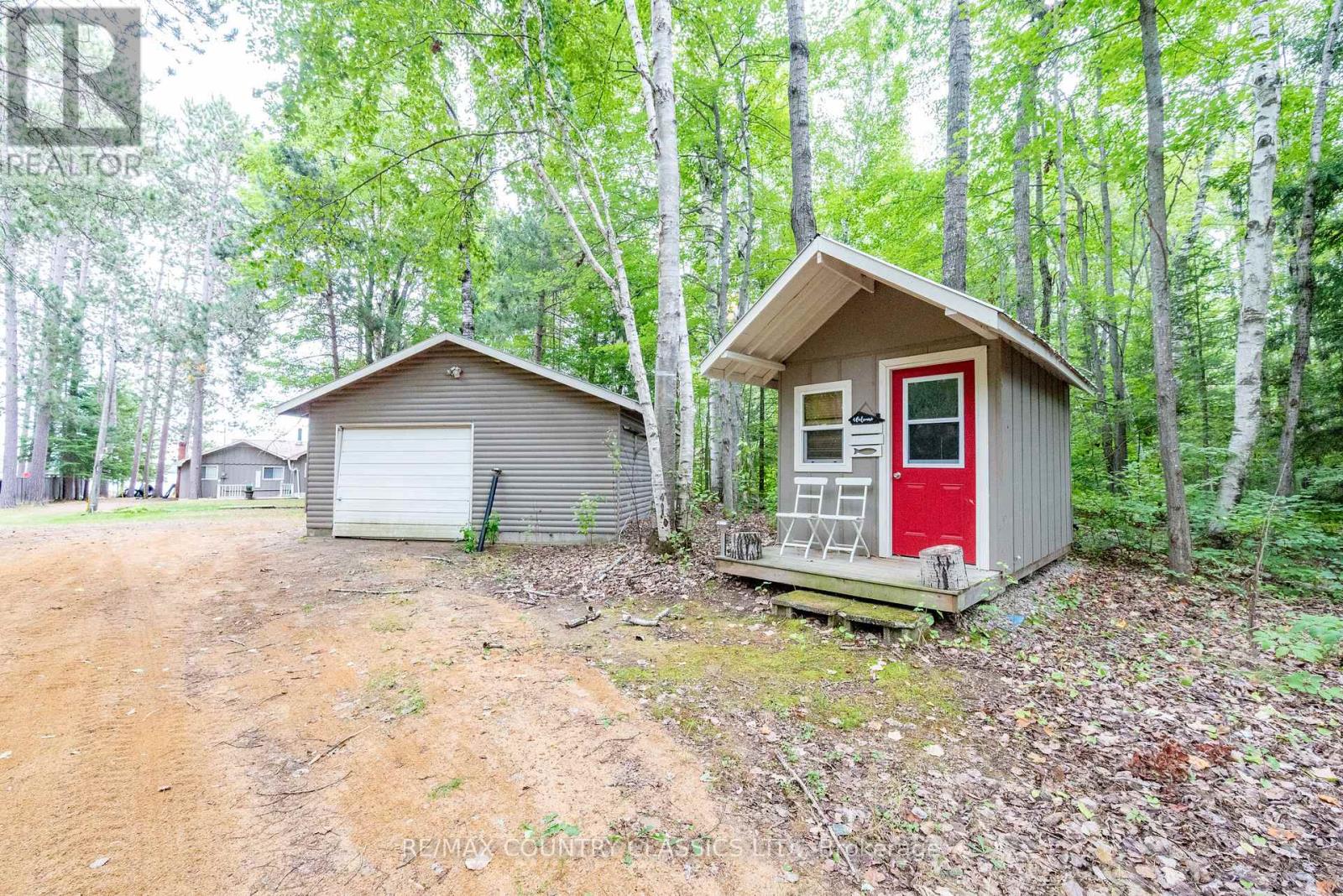1258 KAMANISKEG LAKE ROAD - 27