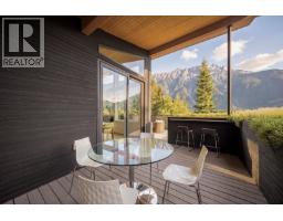 1764 Pinewood Drive, Pemberton, BC V0N2L3 Photo 12