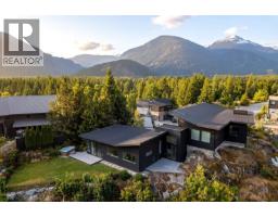 1764 Pinewood Drive, Pemberton, BC V0N2L3 Photo 35