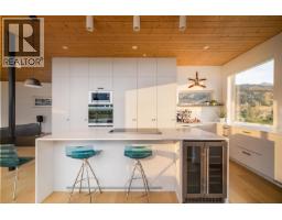 1764 Pinewood Drive, Pemberton, BC V0N2L3 Photo 6
