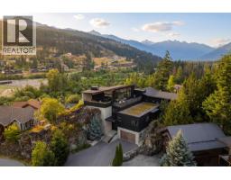 1764 Pinewood Drive, Pemberton, BC V0N2L3 Photo 38