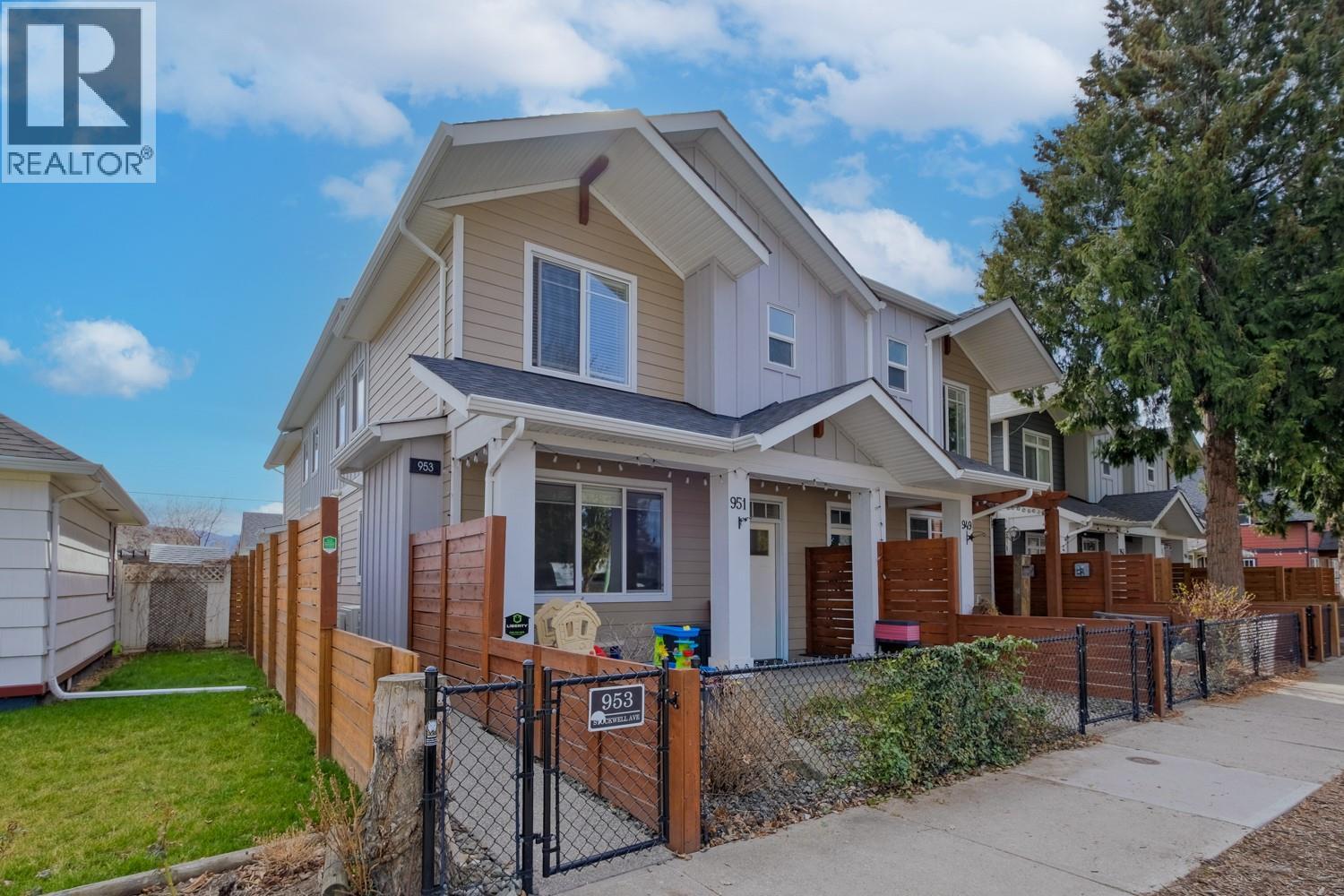 951 Stockwell Avenue - 20
