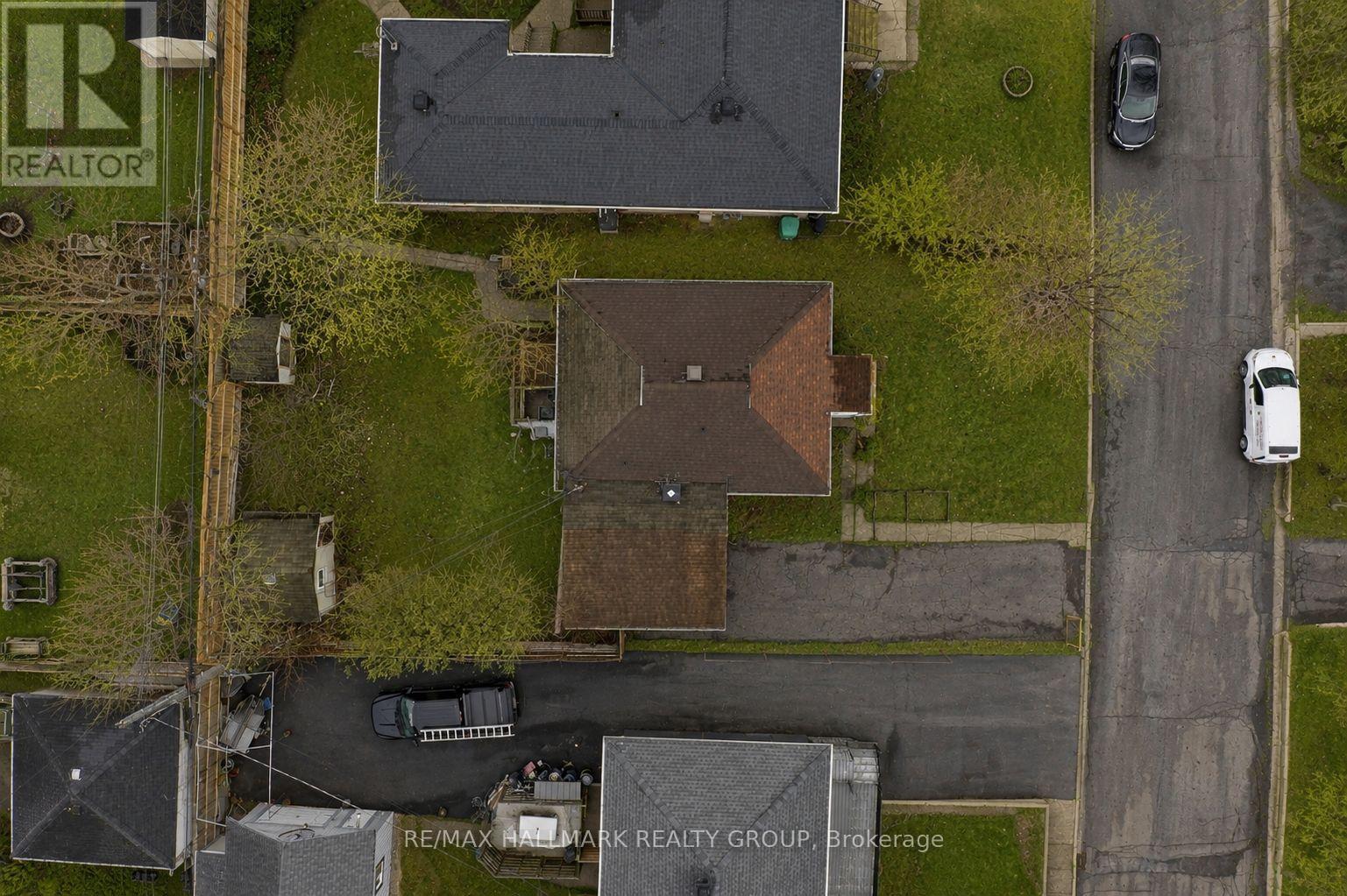 479 NEWMAN AVENUE - 12