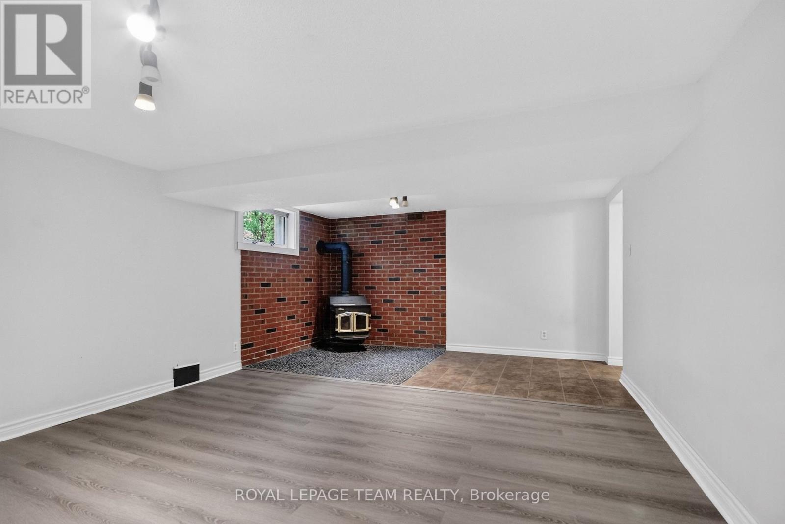 157 MULVIHILL AVENUE - 26