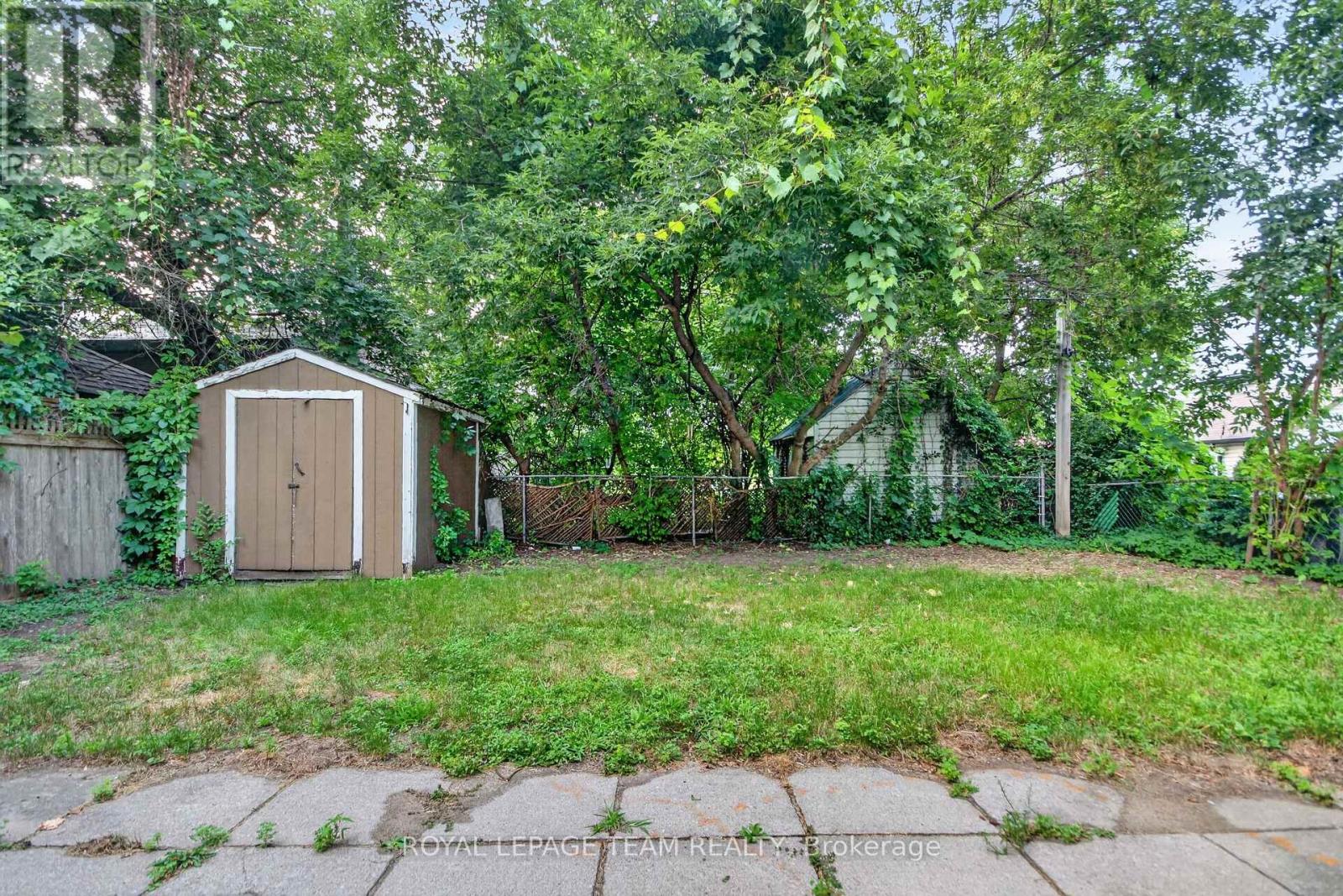 157 MULVIHILL AVENUE - 33