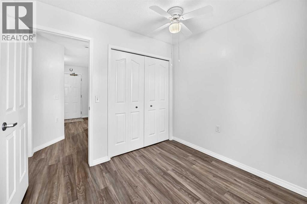 #307 309 Woodside Drive NW - 30