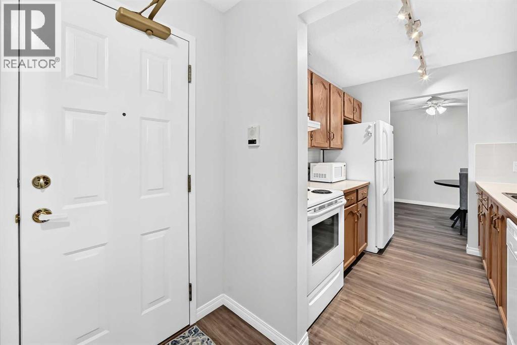 #307 309 Woodside Drive NW - 6