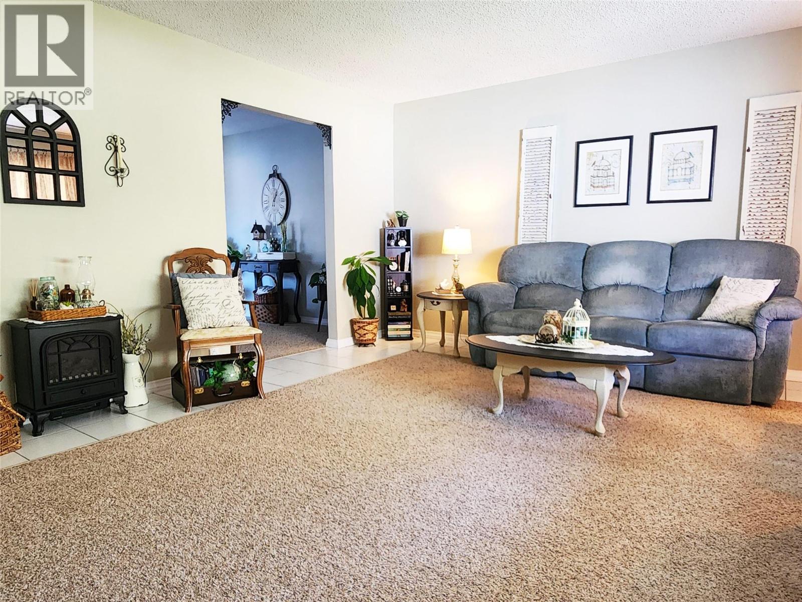 275 10th Avenue - 6