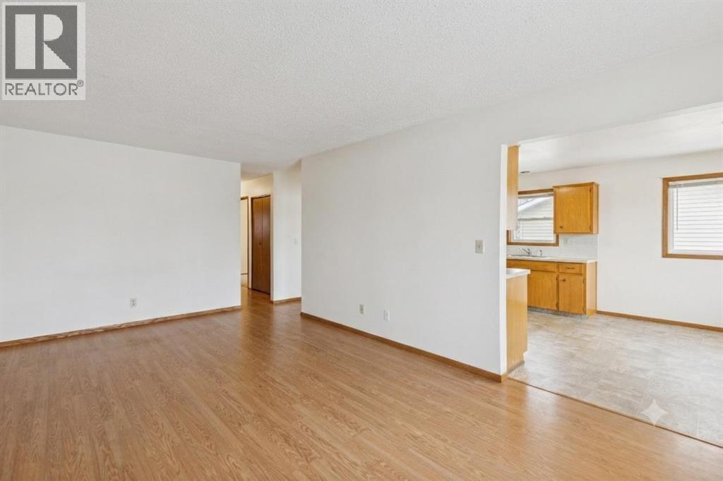6215 Rundlehorn Drive NE - 13